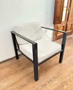 SILLON INDIVIDUAL DE HIERRO INCLUYE ALMOHADONES - MEDIDAS 70 X 75 $85.000 - comprar online