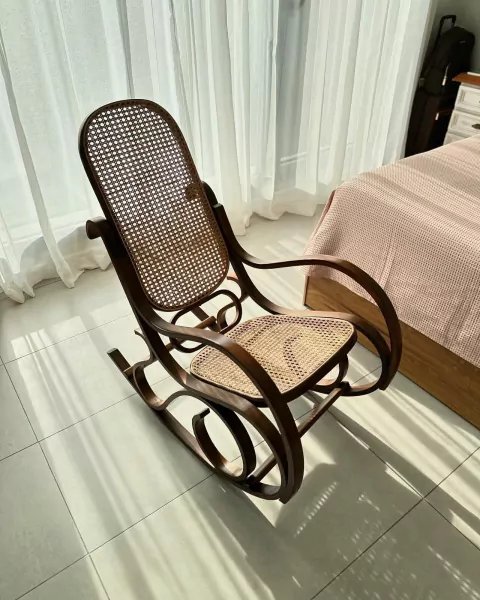 MECEDORA THONET ANTES:$280.000 AHORA:$224.000