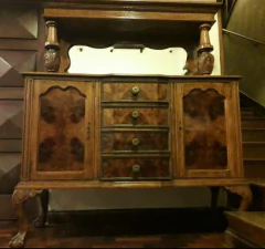 APARADORES ESTILO CHIPPINDALE- MADERA DE NOGAL LAQUEADA- ESPEJOS BISELADOS $ 1.200.000 CADA UNO - tienda online