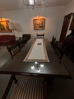 JUEGO DE COMEDOR $ 900.000 CEDRO ESPAÑOL-6 SILLAS -2 SILLONES CABECERA - comprar online