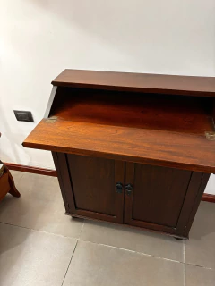 ESCRITORIO $ 180.000 SECRETER DE CEDRO ESPAÑOL - Galpón Chic