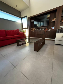 SILLON $ 900.000 NUEVO MODELO ITALIANO- CHENILLE ANTI DESGARRO -2,20 DE LARGO X 1,15 DE PROFUNDIDAD X 0,80 DE AL - Galpón Chic