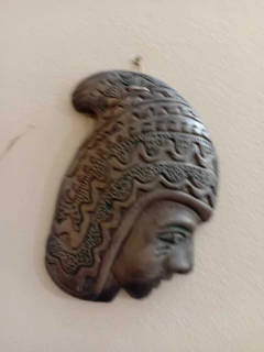 MASCARA $ 30.000 PRE COLOMBINA - 23cm y alto 28cm