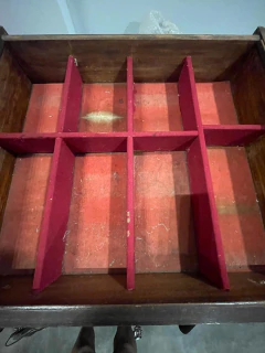 Imagen de APARADOR $ 450.000 ANTIGUO DE MADERA MACIZA- • ALTO: 1,97 M • FRENTE: 1,55 M • PROFUNDIDAD: 0,60 M-