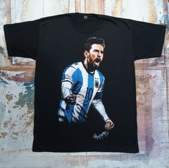 REMERA DE MESSI PINTADA A MANO 14