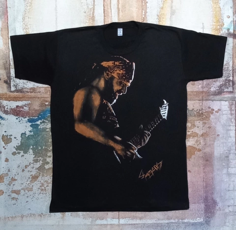 REMERA DE CHIZZO DE LA RENGA PINTADA A MANO 8