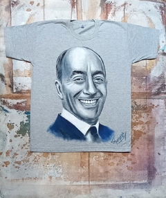 REMERA DE ALBERTO OLMEDO PINTADA A MANO