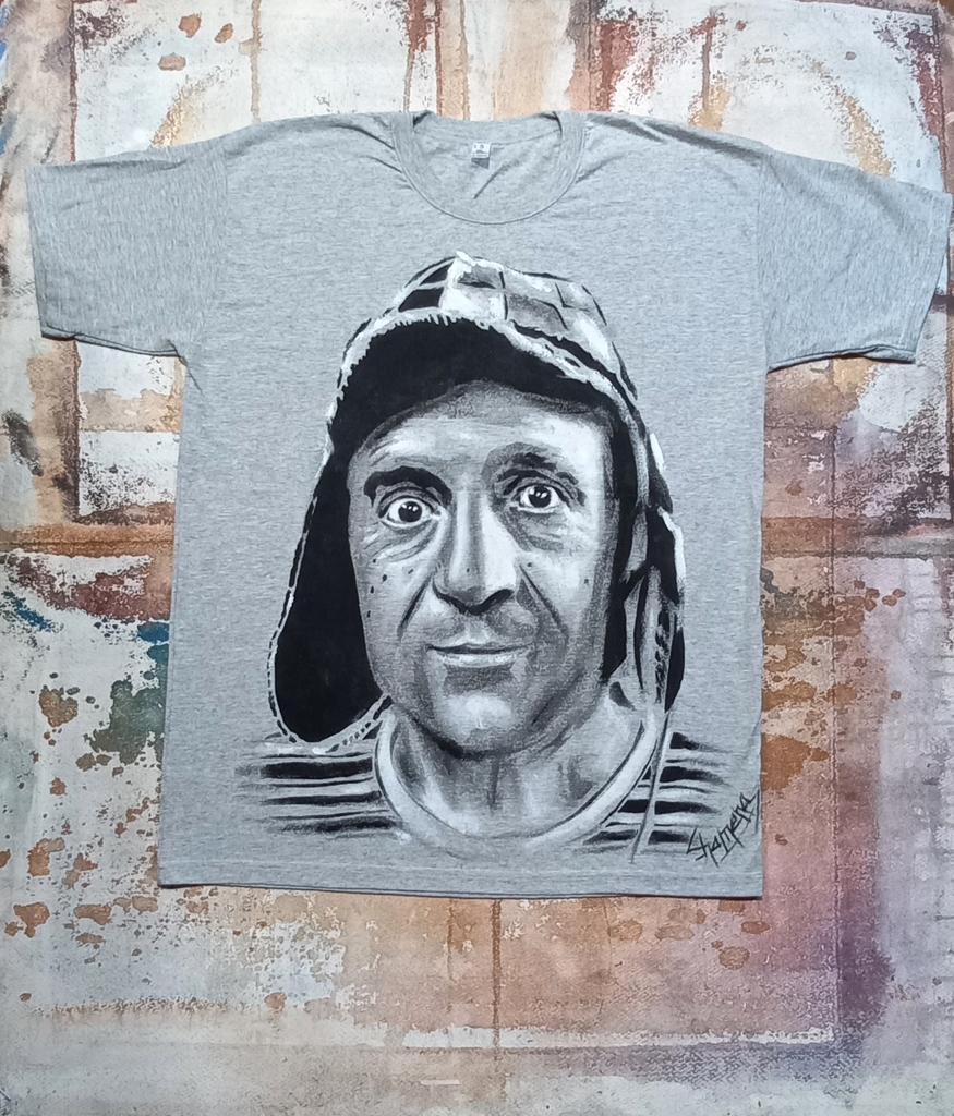 Remera Del Chavo Del 8 Pintada A Mano thumbnail 3