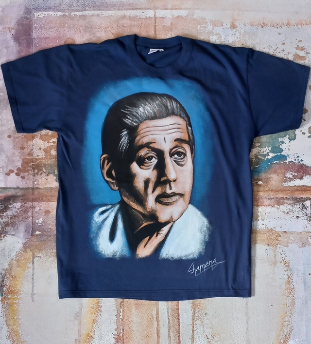 REMERA DEL Dr. FAVALORO PINTADA A MANO thumbnail 2