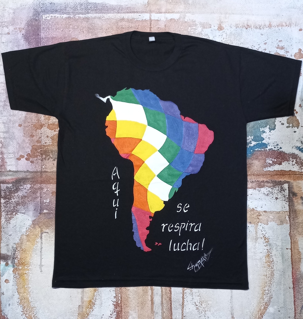 Remera De La Wiphala Pintada A Mano thumbnail 3