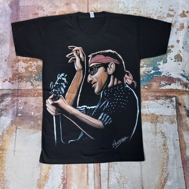 REMERA DE SKAY BEILINSON PINTADA A MANO 2 thumbnail 2