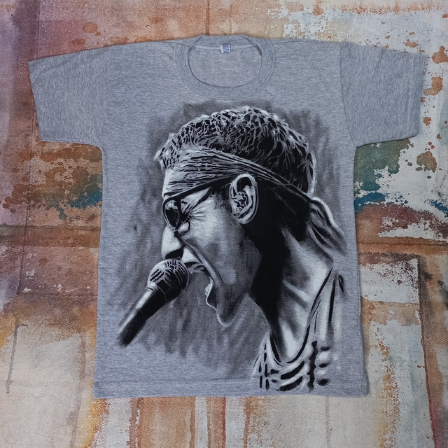 REMERA DE SKAY BEILINSON 1 thumbnail 2