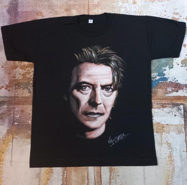 Remera De David Bowie Pintada A Mano thumbnail 2