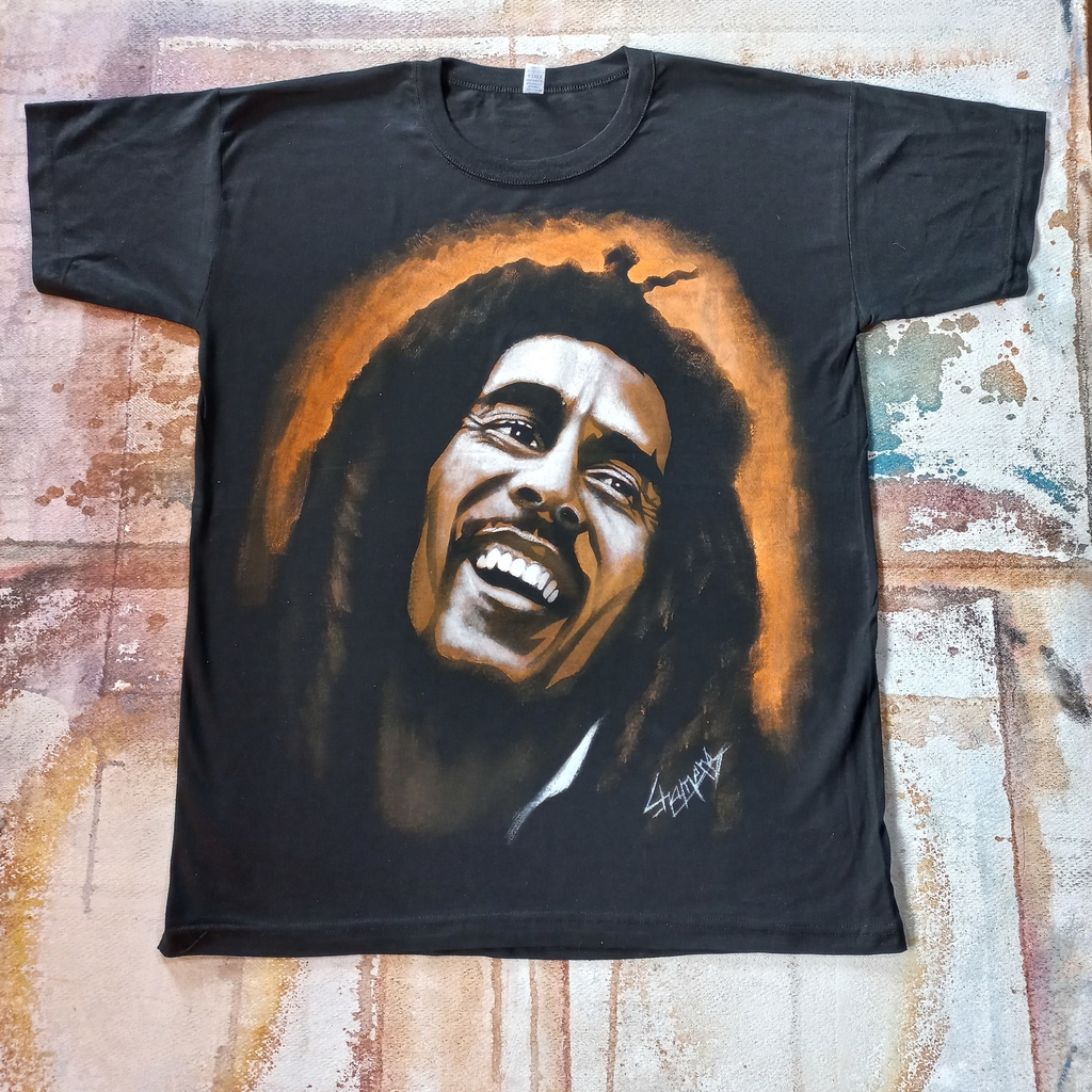 Remera De Bob Marley Pintada A Mano 1 thumbnail 3