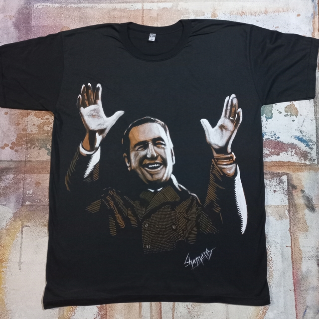 Remera De Juan Domingo Perón Pintada A Mano 4 thumbnail 2