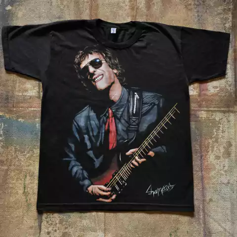 REMERA DE SPINETTA PINTADA A MANO 5