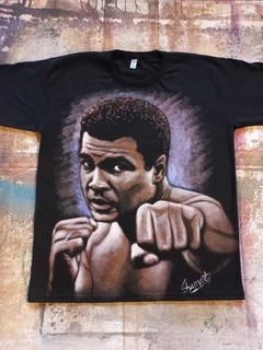 REMERA DE MOHAMED ALI PINTADA A MANO