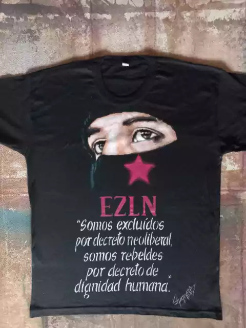 REMERA PINTADA A MANO DEL SUB COMANDANTE MARCOS 1