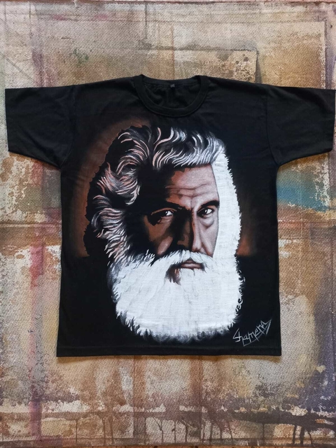 REMERA DE JOSE LARRALDE PINTADA A MANO 2