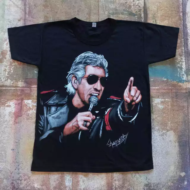 Remera Pintada A Mano De Roger Waters 1 thumbnail 2