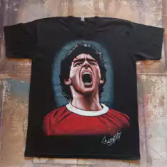REMERA PINTADA A MANO DE DIEGO MARADONA 3