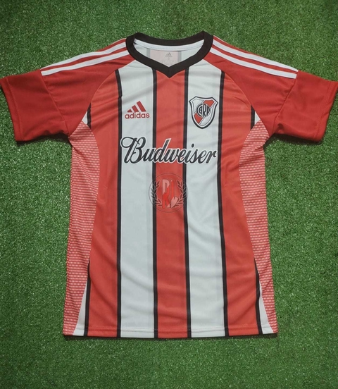 Camiseta retro tricolor 2002