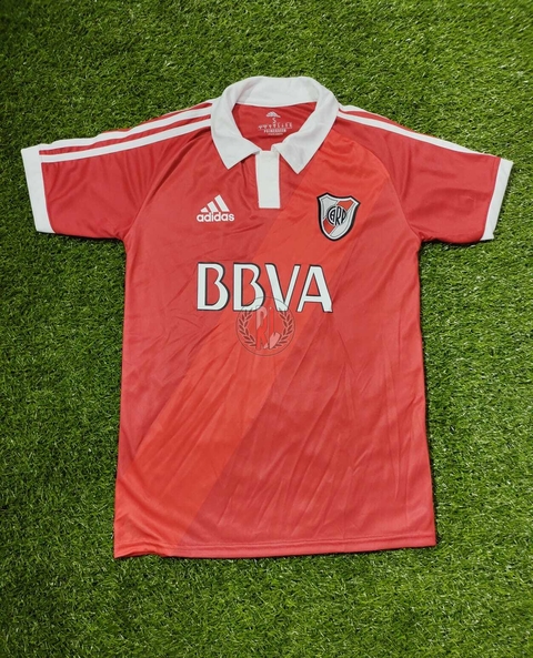 Camiseta retro roja 2012