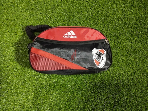 Botinero rojo y negro