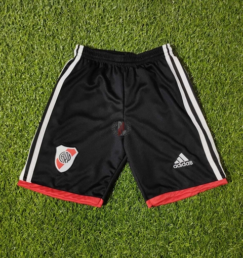 Short titular niños 2023