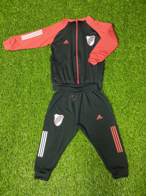 Conjunto bebé invierno 2022