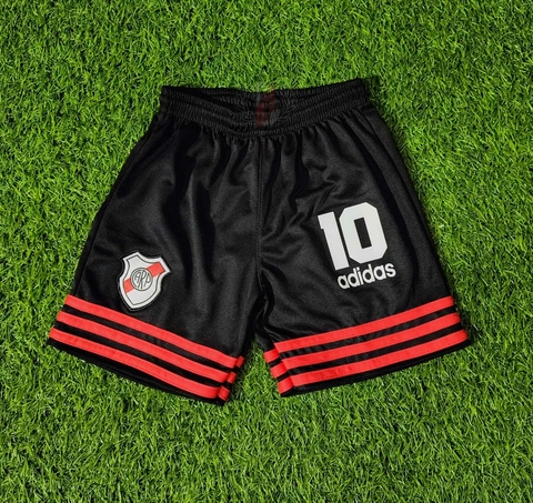 Short retro 1996 niños