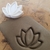Base Estampada Sem Cabo - FLOR DE LÓTUS na internet