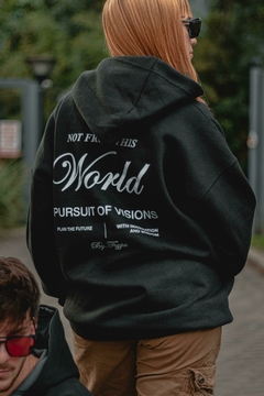 BUZO OVERSIZE FRISA WORLD en internet