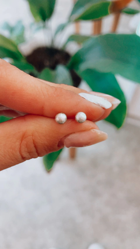 Pasante bolita con textura