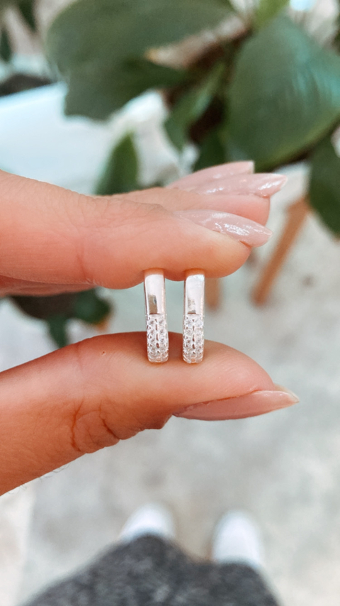 ARGOLLAS RECTANGULARES PAVÉ - comprar online