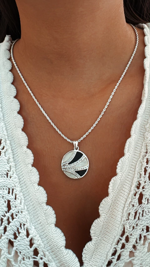 COLGANTE DIJE CHATO BL&WH - comprar online