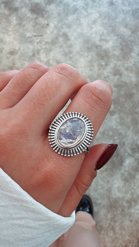 Anillo dove piedra de luna - comprar online
