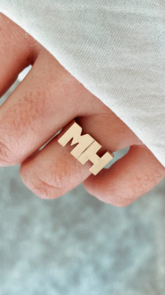 ANILLO INICIALES PLATA Y ORO - comprar online