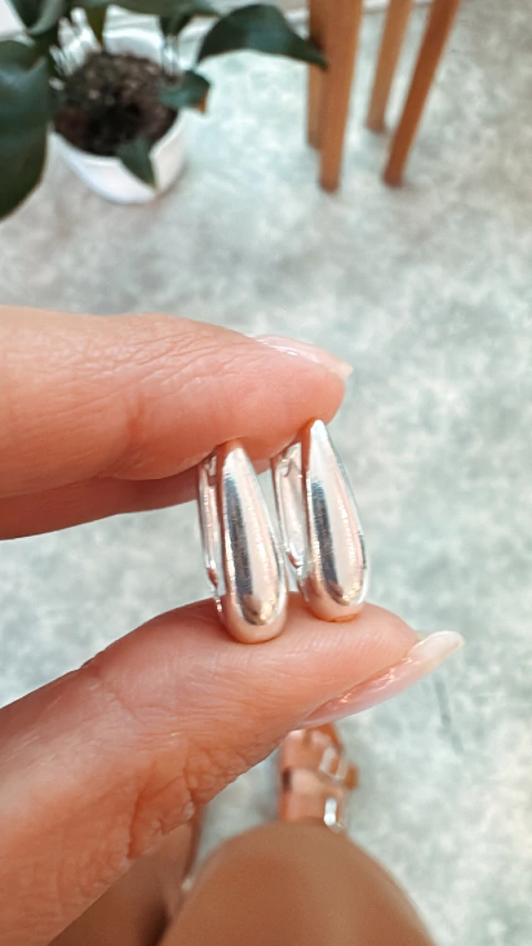 ARGOLLAS GOTA ALARGADA 17mm - comprar online