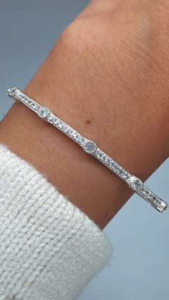 ESCLAVA CUBICS REDONDOS Y PAVÉ - comprar online