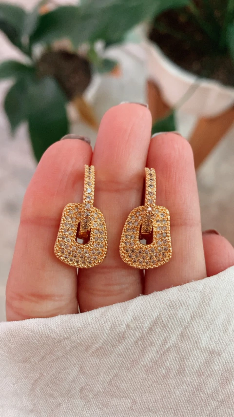 ARGOLLAS CON DIJE EN MICROPAVÉ - comprar online