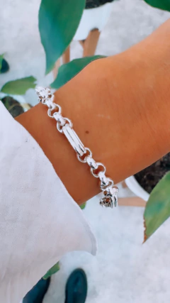 PULSERA ROLO Y ALARGADO
