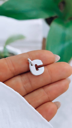 INICIALES MEDIANAS - FEDORA JOYAS