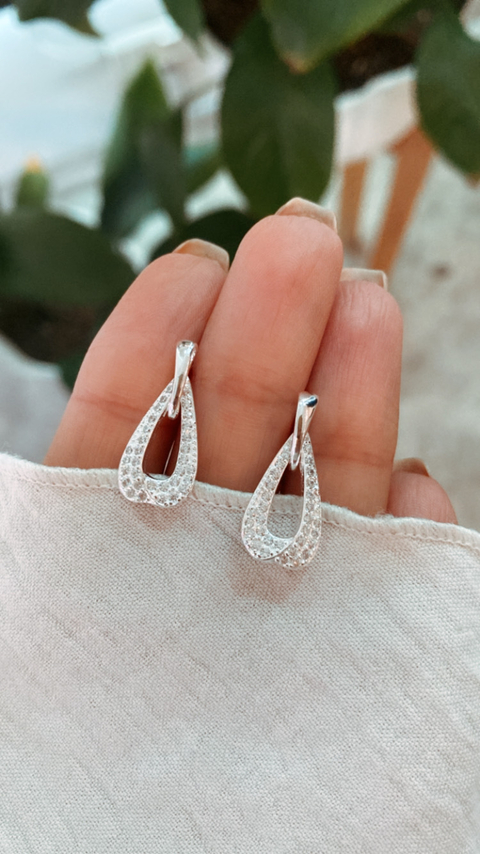 ARGOLLAS CON GOTA CALADA
