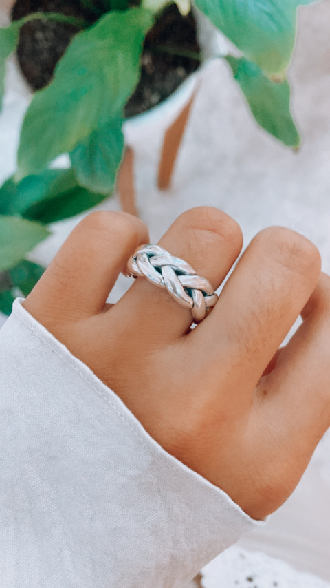 Anillo trenzado