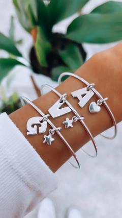 ESCLAVA PERSONALIZADA INICIAL MAS DIJE - FEDORA JOYAS