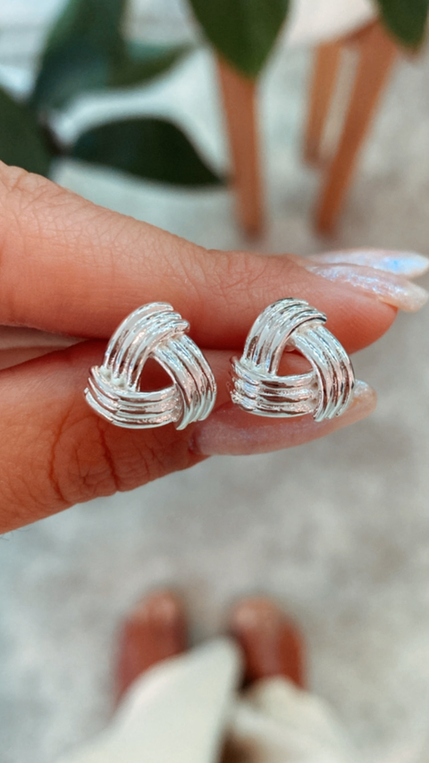 Aros triangulos vetados - comprar online