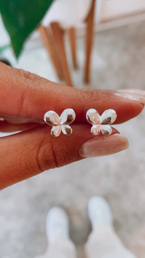 Pasante mariposa lisa