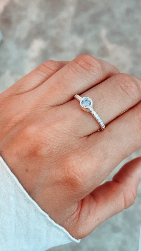 ANILLO CUBIC EN VIROLA - comprar online