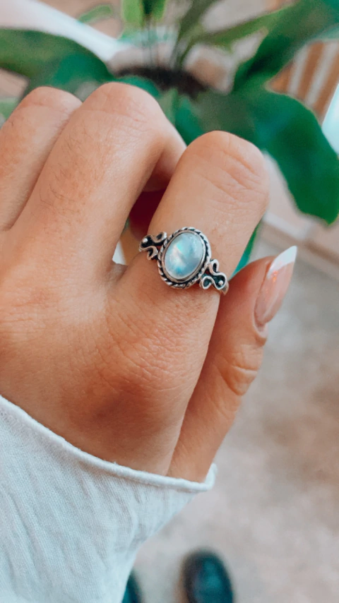 solitario piedra luna